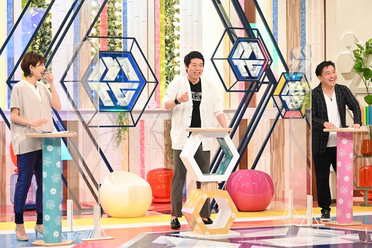 「今田耕司のネタバレMTG」のワンシーン。(c)読売テレビ