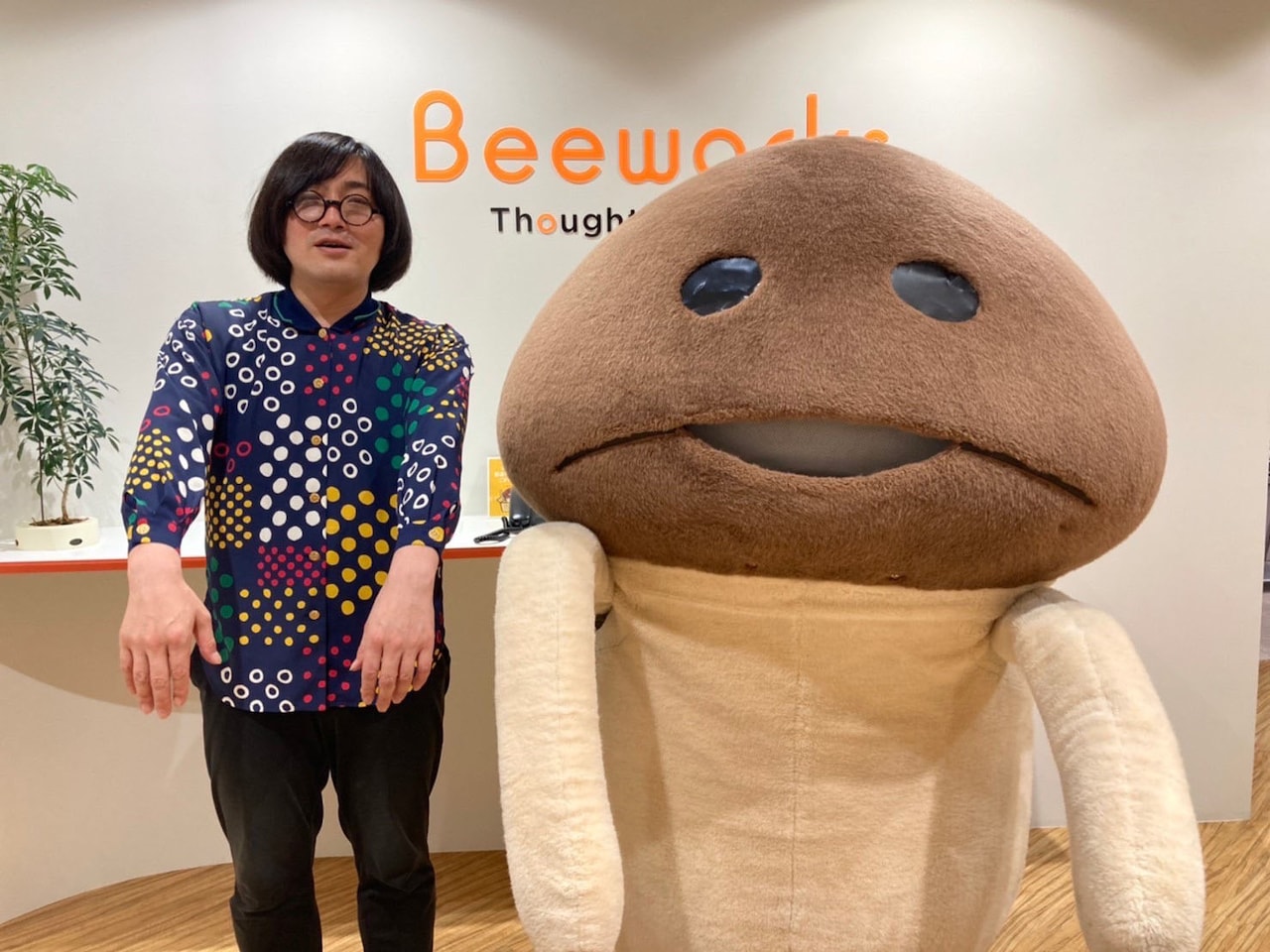 お互い10周年、松原タニシとなめこ栽培キットがコラボ！「なめこの巣