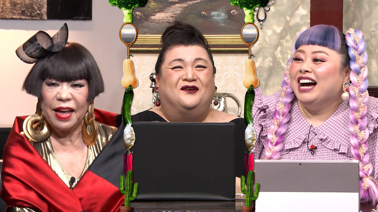 左からコシノジュンコ、マツコ・デラックス、渡辺直美。(c)日本テレビ