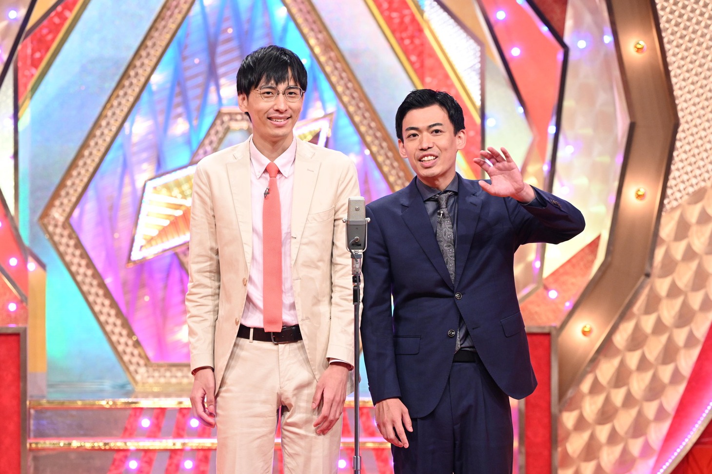 「第43回ABCお笑いグランプリ」で優勝したカベポスター。(c)ABCテレビ