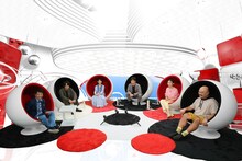 左からさらば青春の光・森田、間宮祥太朗、波瑠、フットボールアワー後藤、朝日奈央、安田大サーカス・クロちゃん。(c)カンテレ