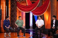 左から、ザ・マミィ、アンタッチャブル。(c)テレビ朝日