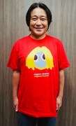 永野スクリームTシャツ（赤）を着用した永野。