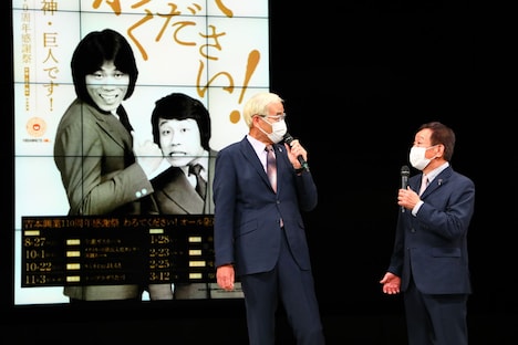 全国ツアーへの意気込みを語るオール阪神・巨人。