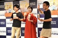 フォトセッション中の様子。