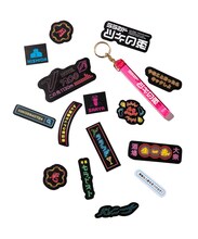 「ラランド・ツキの兎 キーホルダー+ステッカーセット」