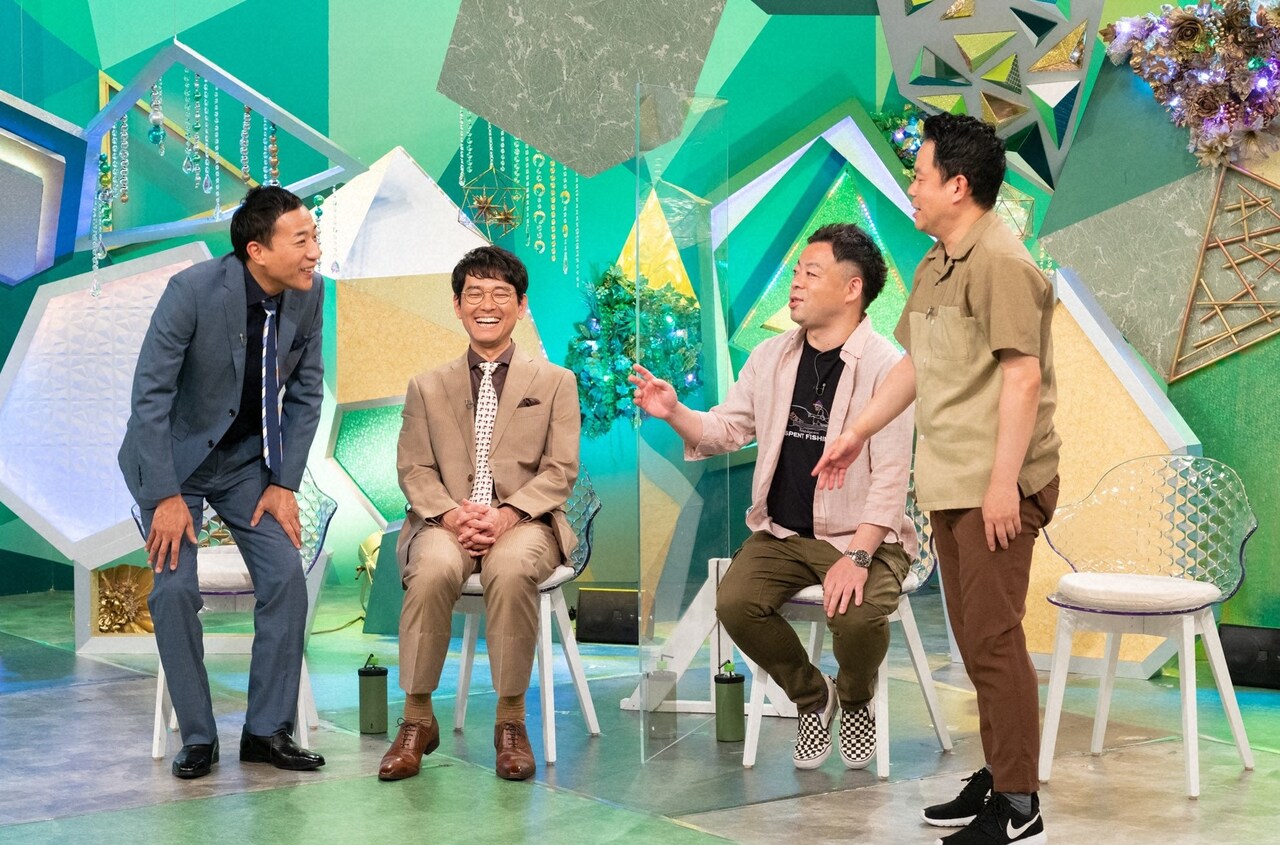 「やすとものいたって真剣です」に出演するナイツとダイアン。(c)ABCテレビ