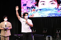 マヂカルラブリー・野田クリスタルは「責任者です！」と登場したものの、会見には一般の観客が来場しておらす拍手も歓声もない。