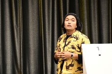 パンツを被ってキメる見取り図・盛山。さまになっている。