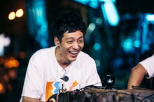 とろサーモン村田