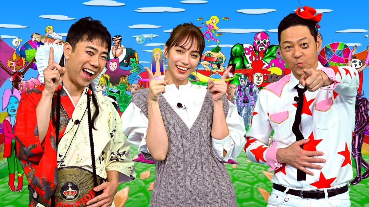 左から、レフト藤井、滝沢カレン、ライト東野。(c)TBS