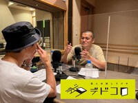 収録中のカミナリ。