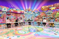 「アメトーーク！」で開催される「グルメ漫画サミット」の様子。(c)テレビ朝日