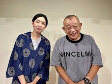 「無学 鶴の間」第4回に出演した（左から）江口のりこ、笑福亭鶴瓶。