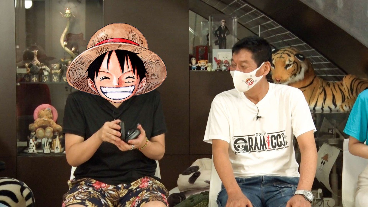 明石家さんまと尾田栄一郎（左）。(c)フジテレビ