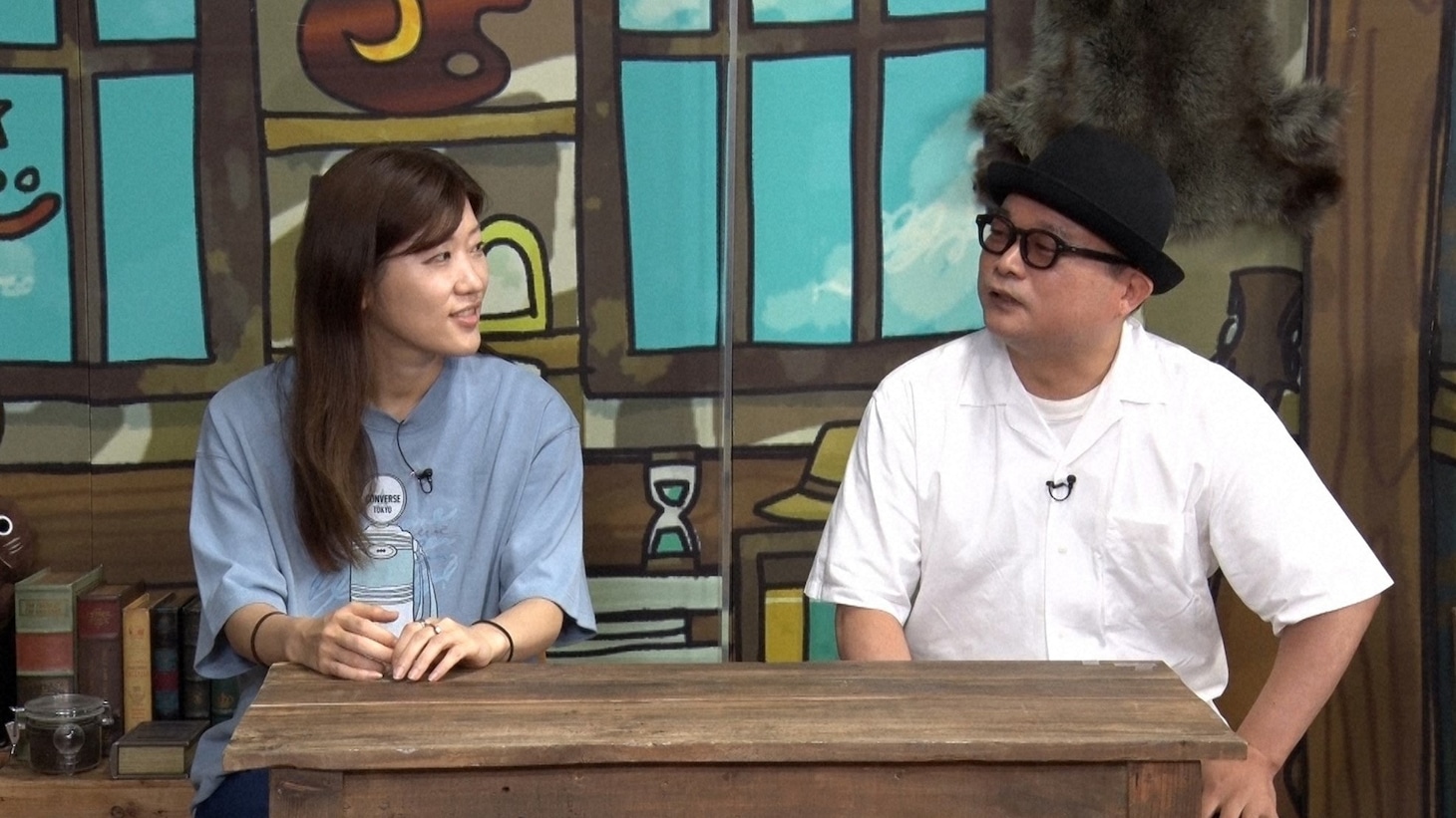 左から、ヒコロヒー、そうめん研究家のソーメン二郎。(c)ABCテレビ