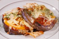 西洋ナスを使った料理。(c)日本テレビ