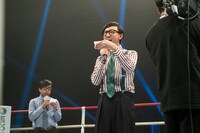 “スペシャルリングアナ”を務めるおいでやすこが。