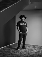 「+act.」2022年9月号より、ハリウッドザコシショウ。