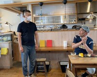 「テレビ大阪開局40周年 日経スペシャル チャリキシャ！関西グルっと新発見～夏～」より。