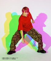 「WANTED Tシャツ」レッド