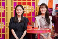 左から百田夏菜子、高城れに。(c)日本テレビ