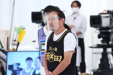 笑い飯・西田 (c)カンテレ