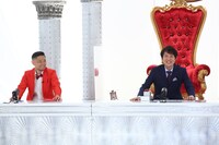 左から品川庄司・品川、千原ジュニア。(c)カンテレ