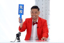 品川庄司・品川 (c)カンテレ