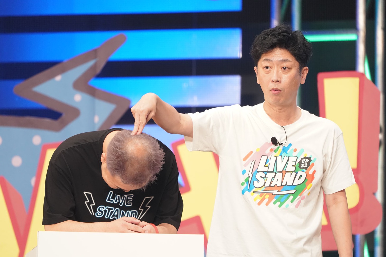 フットボールアワー