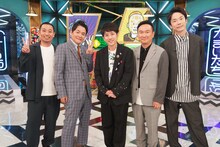 左から千鳥、二宮和也、かまいたち。(c)日本テレビ