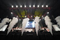 「LIVE STAND 22-23」東京公演の1日目のエンディングより。