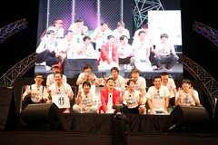 パンサー向井が人形劇、博多大吉が十両音頭「もう中学生大会」幕張メッセ大会