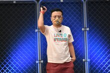 久保田軍団を率いるとろサーモン久保田。