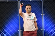 久保田軍団を率いるとろサーモン久保田。