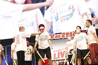 「チャンバラ大喜利」で敵の久保田軍団はもちろん、味方のはずのタカ軍団からもボコボコにされたライス関町が絶叫する場面。