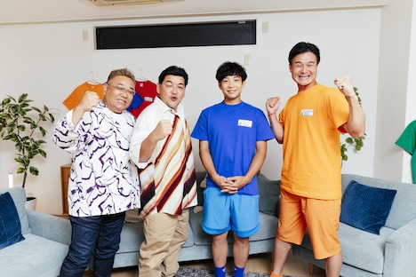 左から、サンドウィッチマン、ティモンディ。(c)STV