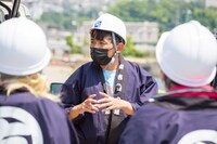 「有吉はなび ～大きなお花を咲かせましょう～」より。(c)広島テレビ