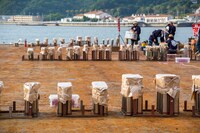 「有吉はなび ～大きなお花を咲かせましょう～」より。(c)広島テレビ