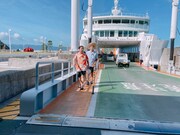 左から西川きよし、石田靖。(c)カンテレ