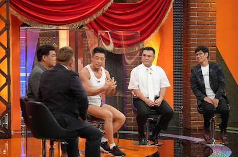 「アンタウォッチマン！」のワンシーン。(c)テレビ朝日