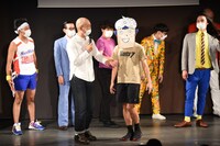 にゃんこスター・スーパー3助の小道具を奪い、“僕等はいつまでも見知らぬビオレのまま”になるオジンオズボーン篠宮。