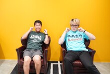 ウエストランド井口（左）と構成作家の飯塚大悟（右）。