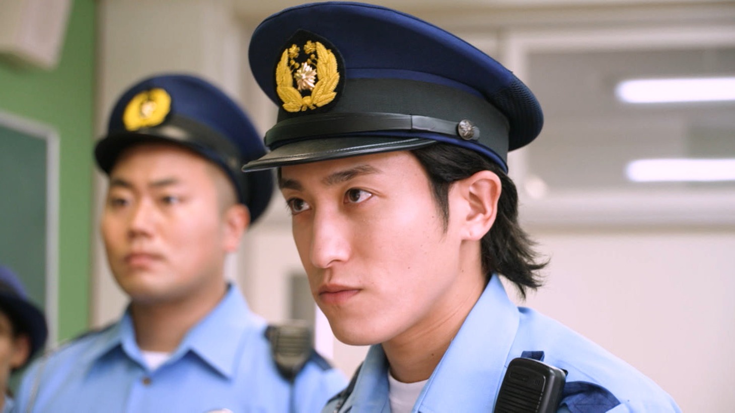 左からハナコ岡部、EXIT兼近。(c)日本テレビ
