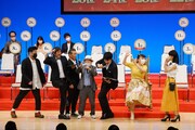 「吉本新喜劇座員総選挙」結果発表イベントの様子。