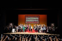 「吉本新喜劇座員総選挙」結果発表イベントの様子。