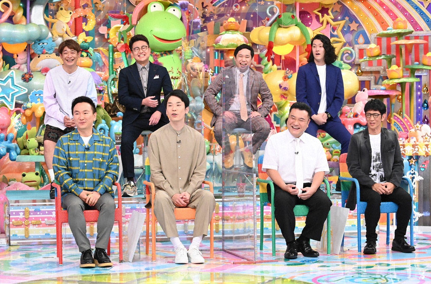 「アメトーーク！」に出演する（前列左から）かまいたち、アンタッチャブル、（後列左から）銀シャリ、霜降り明星。(c)テレビ朝日