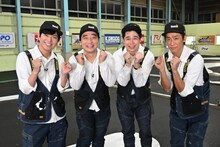 左から、加藤シゲアキ、ジャングルポケット斉藤、平成ノブシコブシ吉村、小山慶一郎。(c)TBS