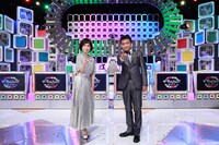 中山秀征と大下容子アナ（左）。(c)テレビ朝日