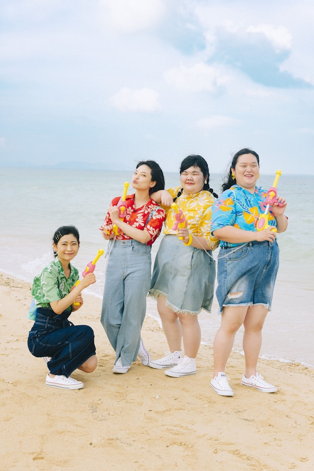 「思い、思われ、食べ、ぼる塾。」より、ぼる塾。（撮影／峠 雄三）